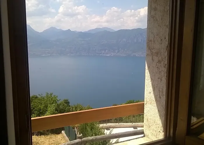 Casa Rita Сан-Дзено-ди-Монтанья